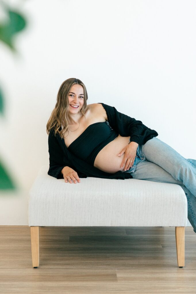 Minimalist maternity photoshoot with natural posing